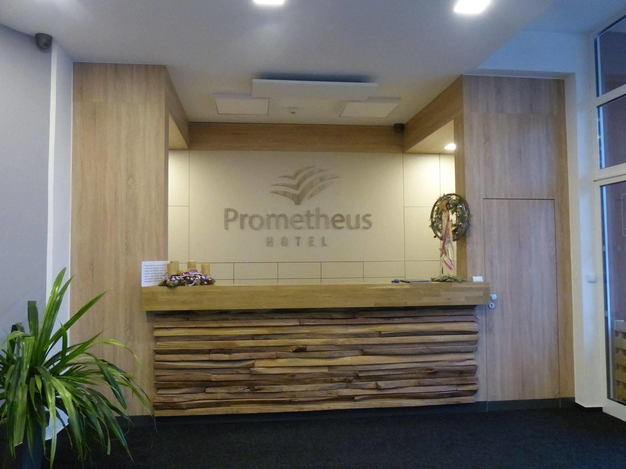 Отель Prometheus Брно Экстерьер фото